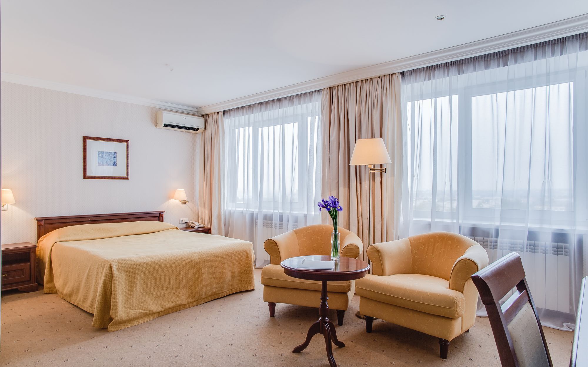 Intourist Hotel Zaporizhia Luaran gambar